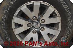 Vehicle photo 7