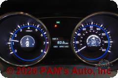 Vehicle photo 9