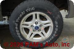 Vehicle photo 7