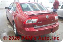 Vehicle photo 5