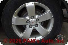 Vehicle photo 7