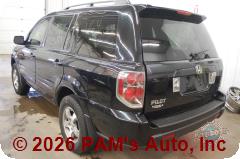 Vehicle photo 5
