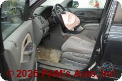 Vehicle photo 8