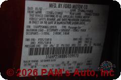 Vehicle photo 12