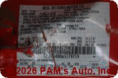Vehicle photo 13