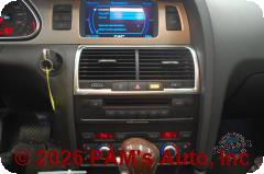 Vehicle photo 11