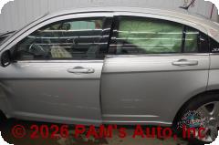 Vehicle photo 6