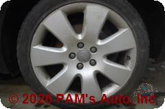 Vehicle photo 7