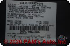 Vehicle photo 13