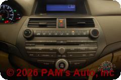 Vehicle photo 11