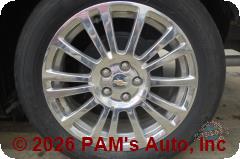 Vehicle photo 7