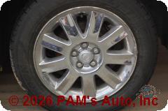 Vehicle photo 7