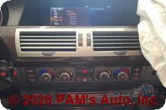Vehicle photo 11