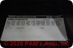 Vehicle photo 13