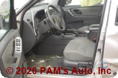 Vehicle photo 8
