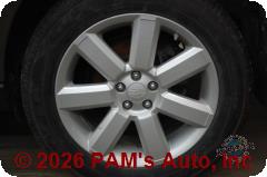 Vehicle photo 7