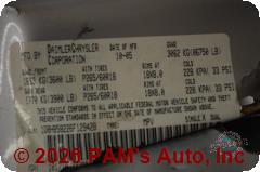 Vehicle photo 13