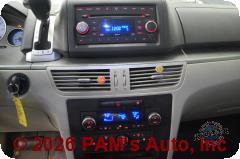Vehicle photo 11