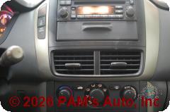 Vehicle photo 11