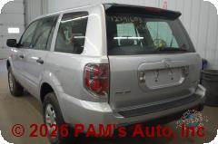Vehicle photo 5