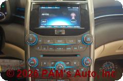 Vehicle photo 11