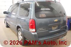 Vehicle photo 5