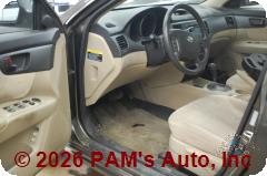 Vehicle photo 8