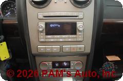 Vehicle photo 11