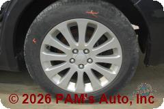 Vehicle photo 7