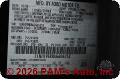 Vehicle photo 13