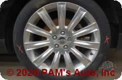 Vehicle photo 7