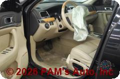 Vehicle photo 8