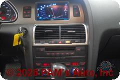 Vehicle photo 11