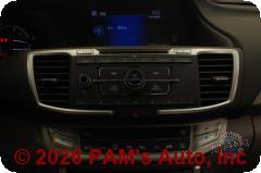 Vehicle photo 11