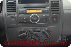 Vehicle photo 11