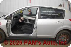 Vehicle photo 6