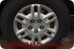 Vehicle photo 7
