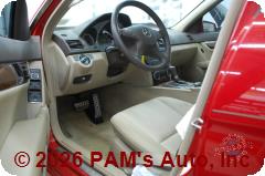 Vehicle photo 8