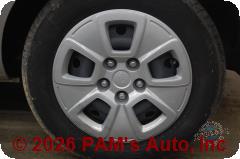 Vehicle photo 7