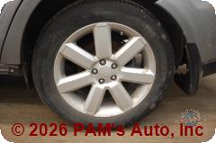 Vehicle photo 7