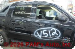 Vehicle photo 3