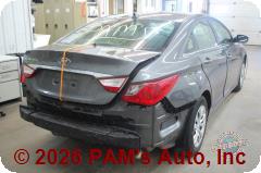 Vehicle photo 4