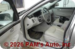 Vehicle photo 8