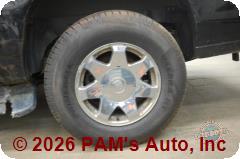 Vehicle photo 7