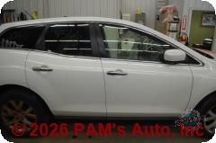 Vehicle photo 3