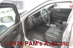 Vehicle photo 8