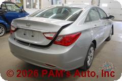 Vehicle photo 4