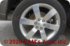 Vehicle photo 7