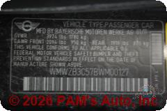Vehicle photo 13