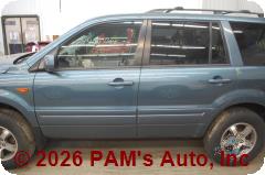 Vehicle photo 6